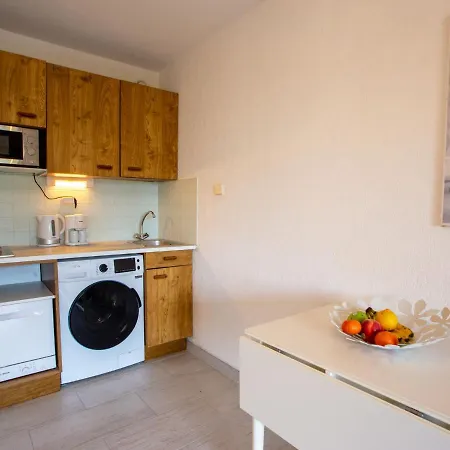 Apartment Les Regates-2 By Interhome Hyeres
