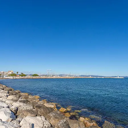 Les Regates-2 * Hyères